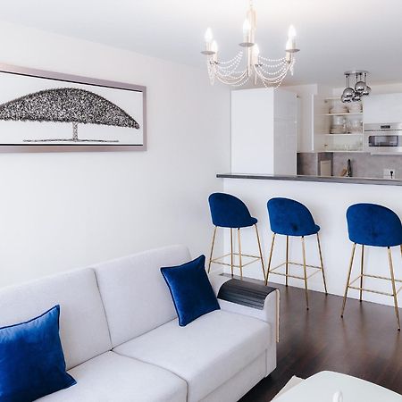 Appartement Luxueux, Neuf & Equipe A Versailles, Saint-Cyr-lʼÉcole מראה חיצוני תמונה