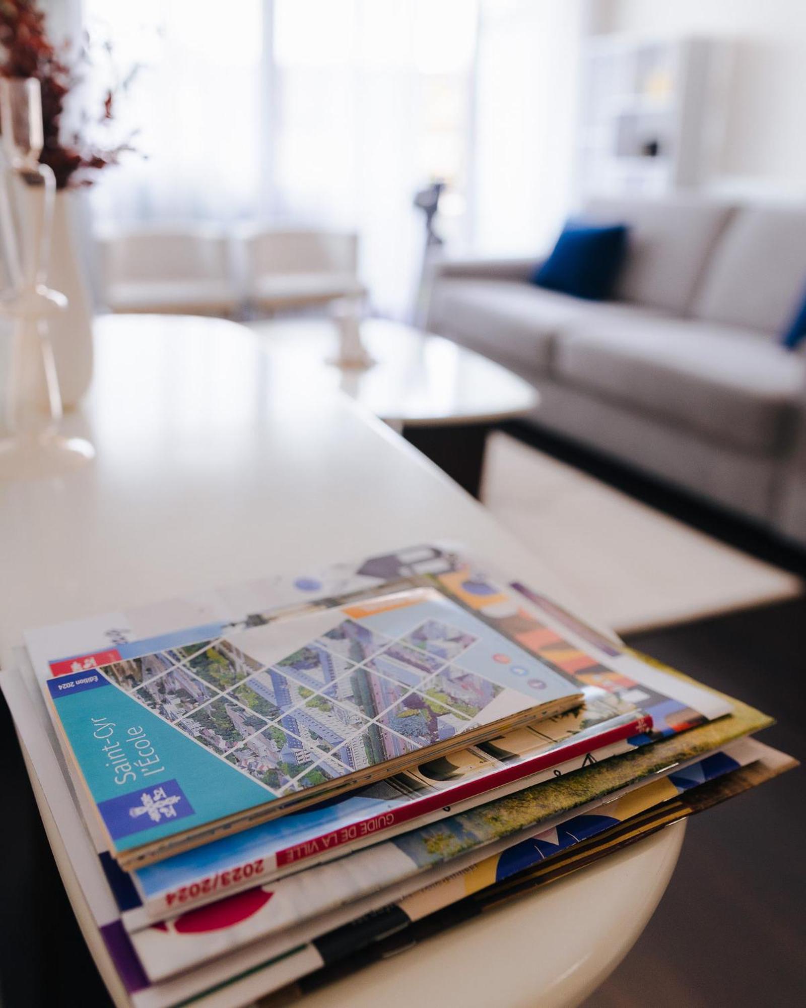 Appartement Luxueux, Neuf & Equipe A Versailles, Saint-Cyr-lʼÉcole מראה חיצוני תמונה
