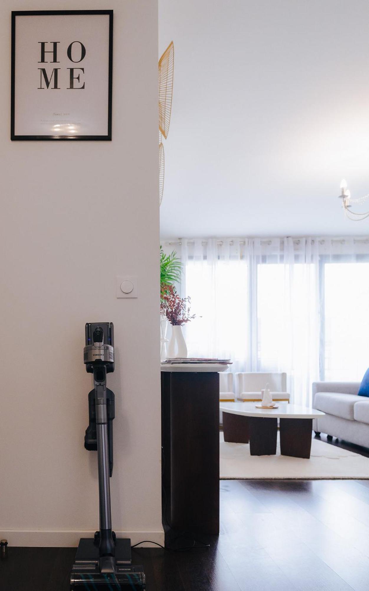 Appartement Luxueux, Neuf & Equipe A Versailles, Saint-Cyr-lʼÉcole מראה חיצוני תמונה