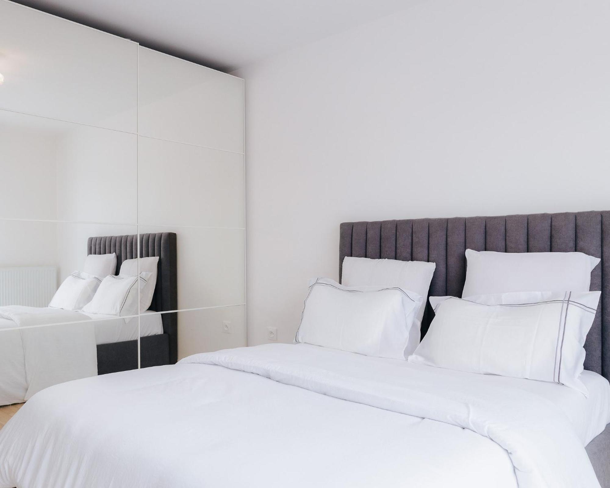 Appartement Luxueux, Neuf & Equipe A Versailles, Saint-Cyr-lʼÉcole מראה חיצוני תמונה